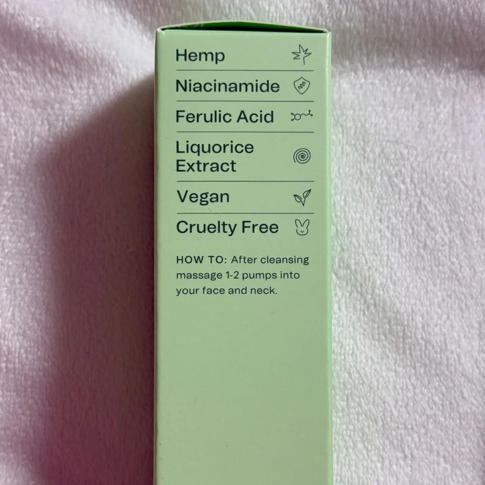 Hey Bud Skincare Smooth it Over 10% Niacinamide + Hemp Serum - Picture 3 of 5